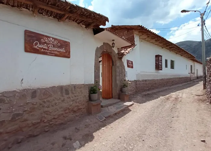 カントリーハウス Casona Buenavista Andahuaylillas